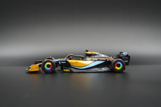2022 McLaren MCL36 #3 Daniel Ricciardo F1 Formula Diecast Race Car Model 1:43 by Bburago