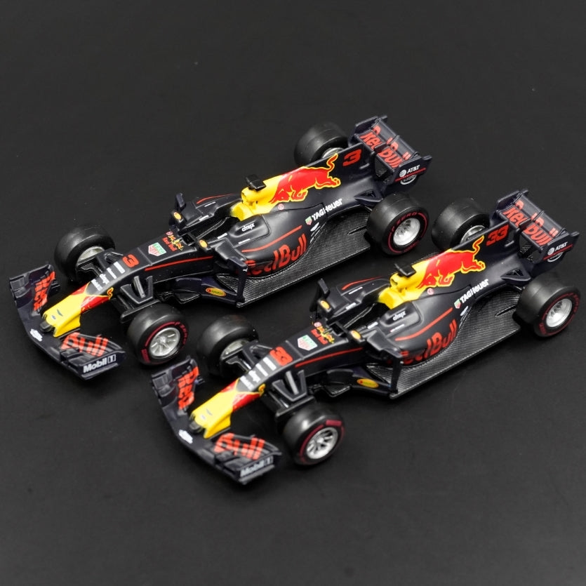 2017 Red Bull Racing RB13 F1 Formula Diecast Race Car Model 1:43 by Bburago