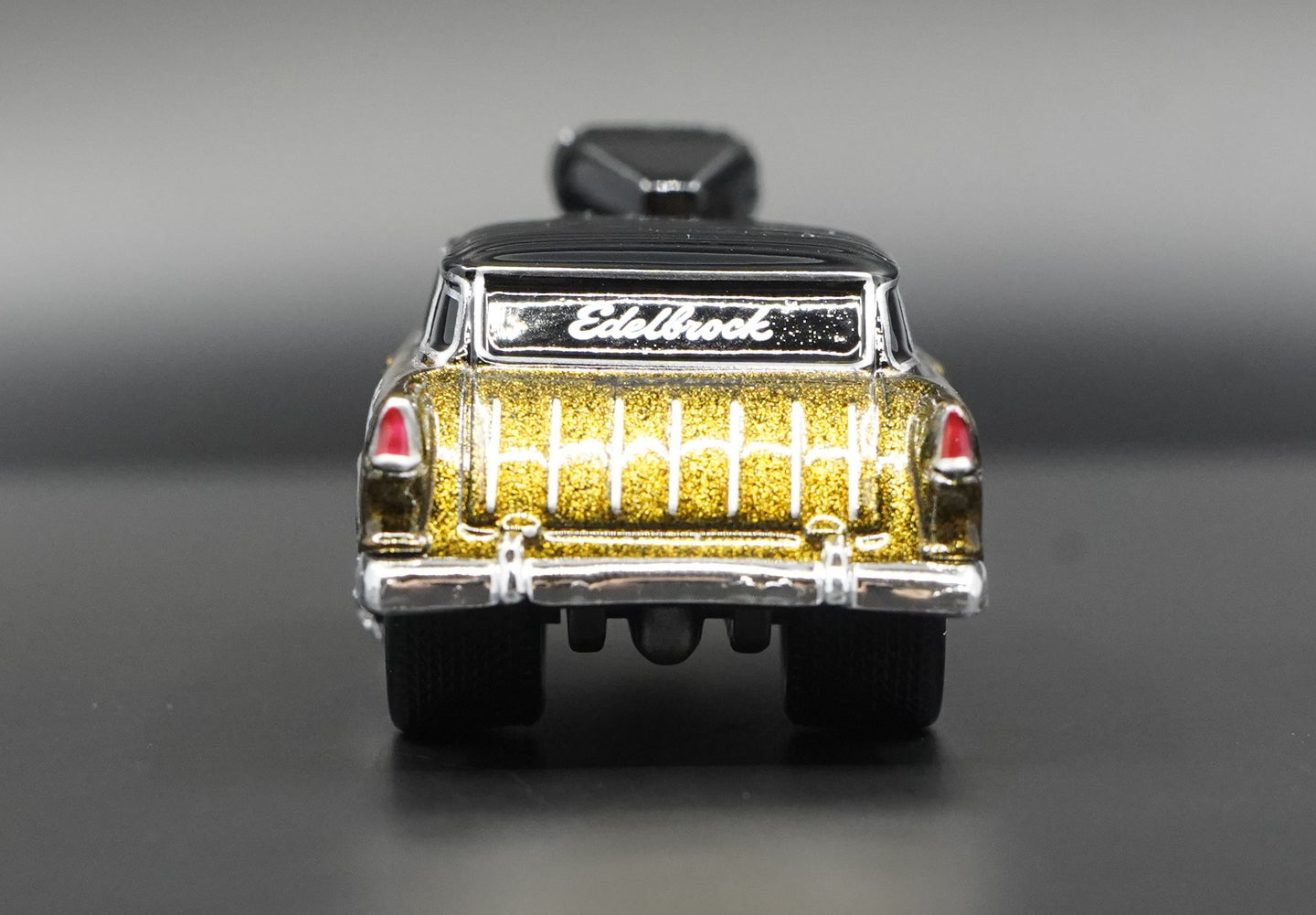 1955 Chevy Nomad Gasser Alloy Diecast Car Model 1:64 By Maisto - Muscle Machines
