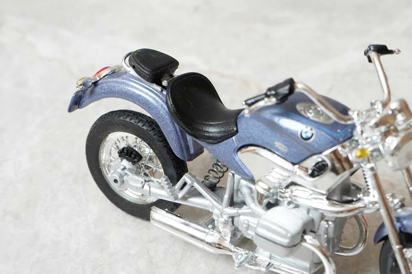 BMW R1200C Diecast Bike 1:18 Motorcycle Model By Maisto