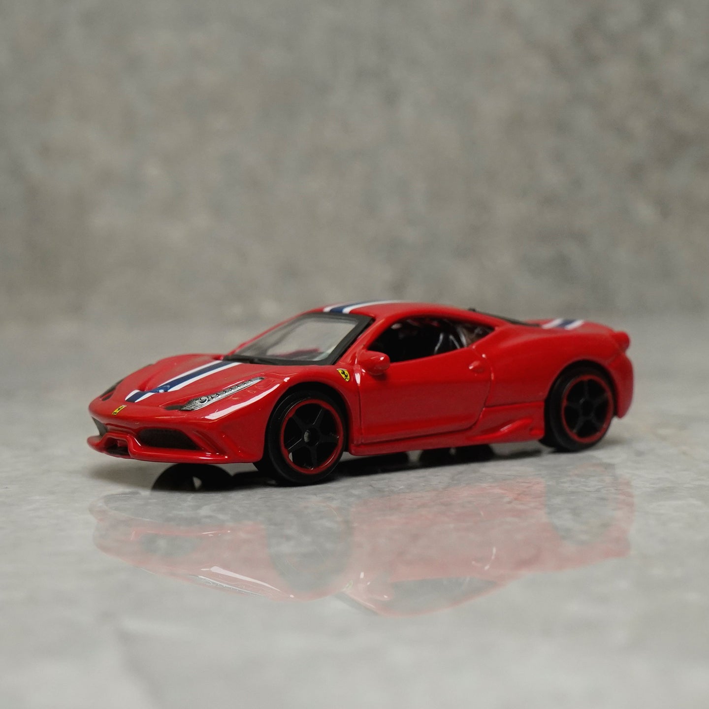 2013 Ferrari 458 Speciale 1:64 Diecast Car Model by Bburago