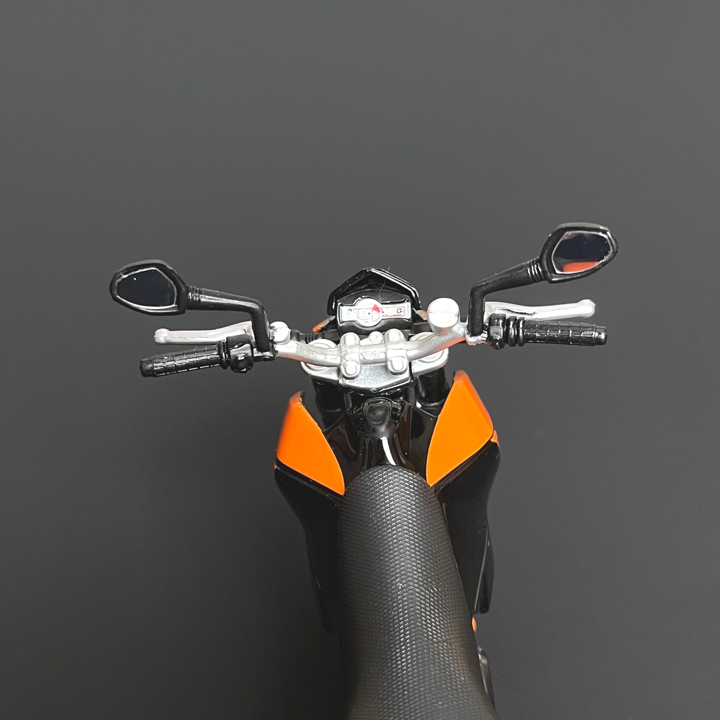 KTM 690 Duke Diecast Bike 1:12 Motorcycle Model By Maisto