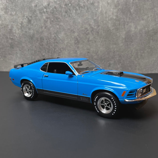 1970 Ford Mustang Mach1 Diecast Car Model 1:18 By Maisto