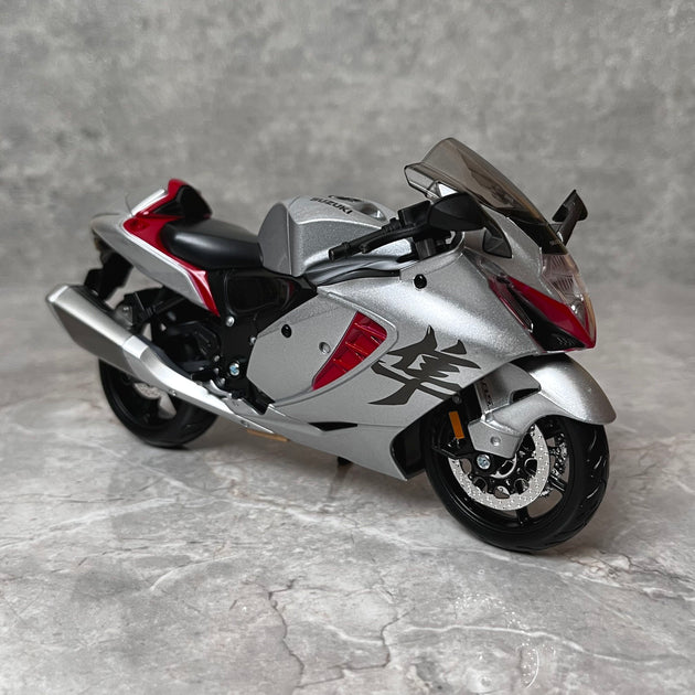 Suzuki Hayabusa "隼" Diecast Bike 1:12 Motorcycle Model By Maisto
