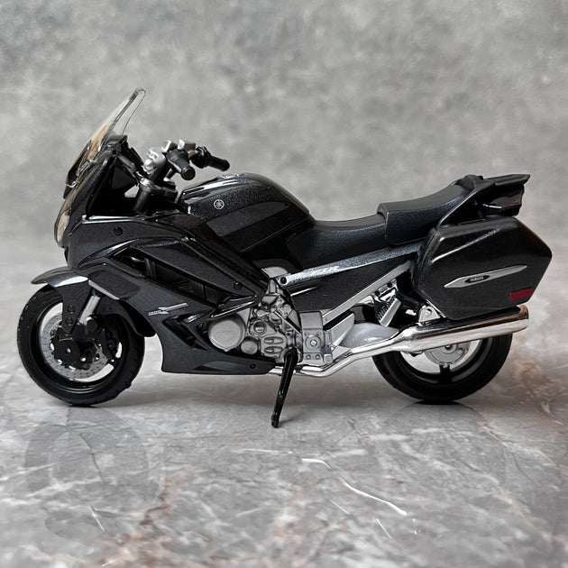 Yamaha FJR1300 AS Diecast Model Bike 1:18 Motorcycle Model By Bburago