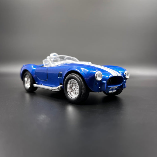 1965 Shelby Cobra 427 Diecast Car Model 1:36 By Welly