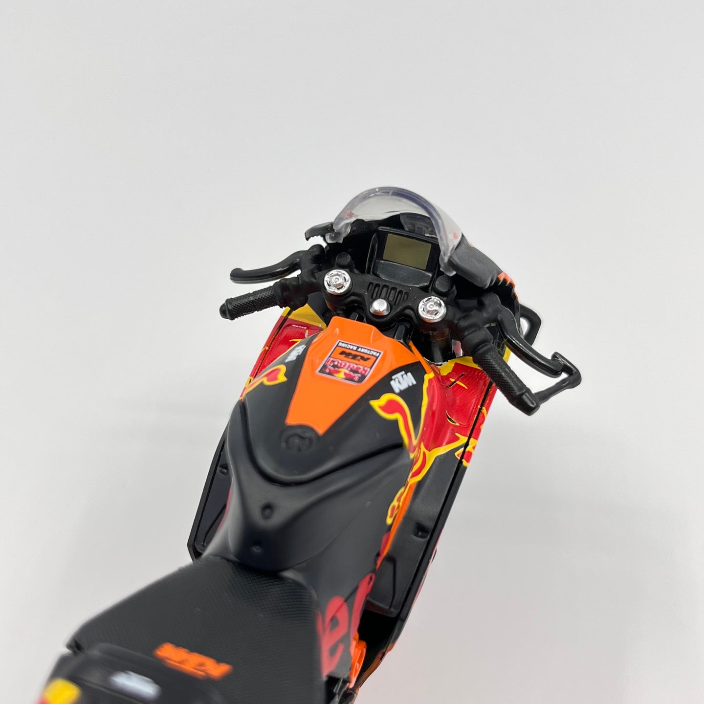 2021 KTM RC16 Redbull MotoGP Diecast Bike 1:18 Motorcycle Model By Maisto