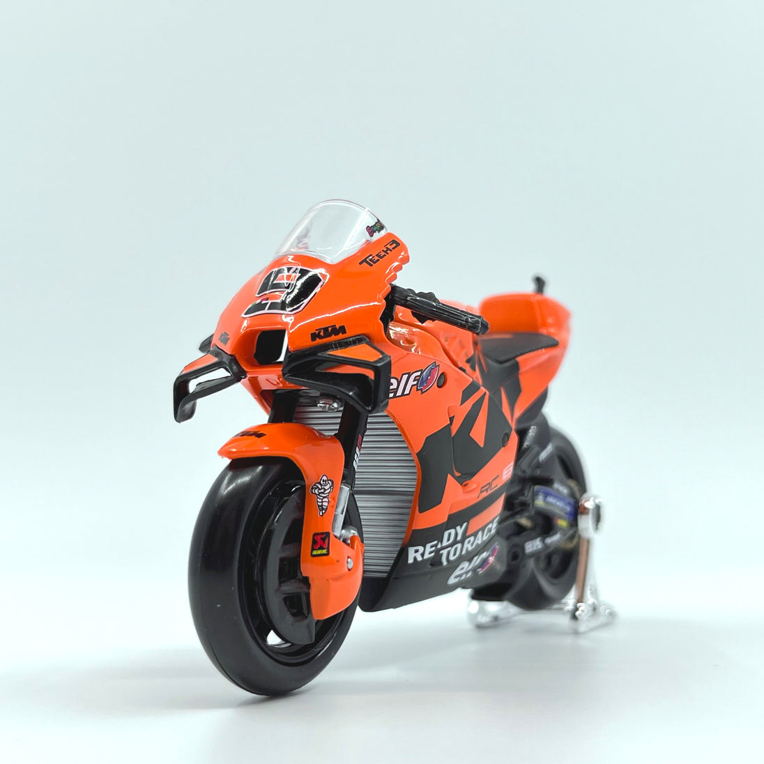 2021 KTM RC16 MotoGP Diecast Bike 1:18 Motorcycle Model By Maisto