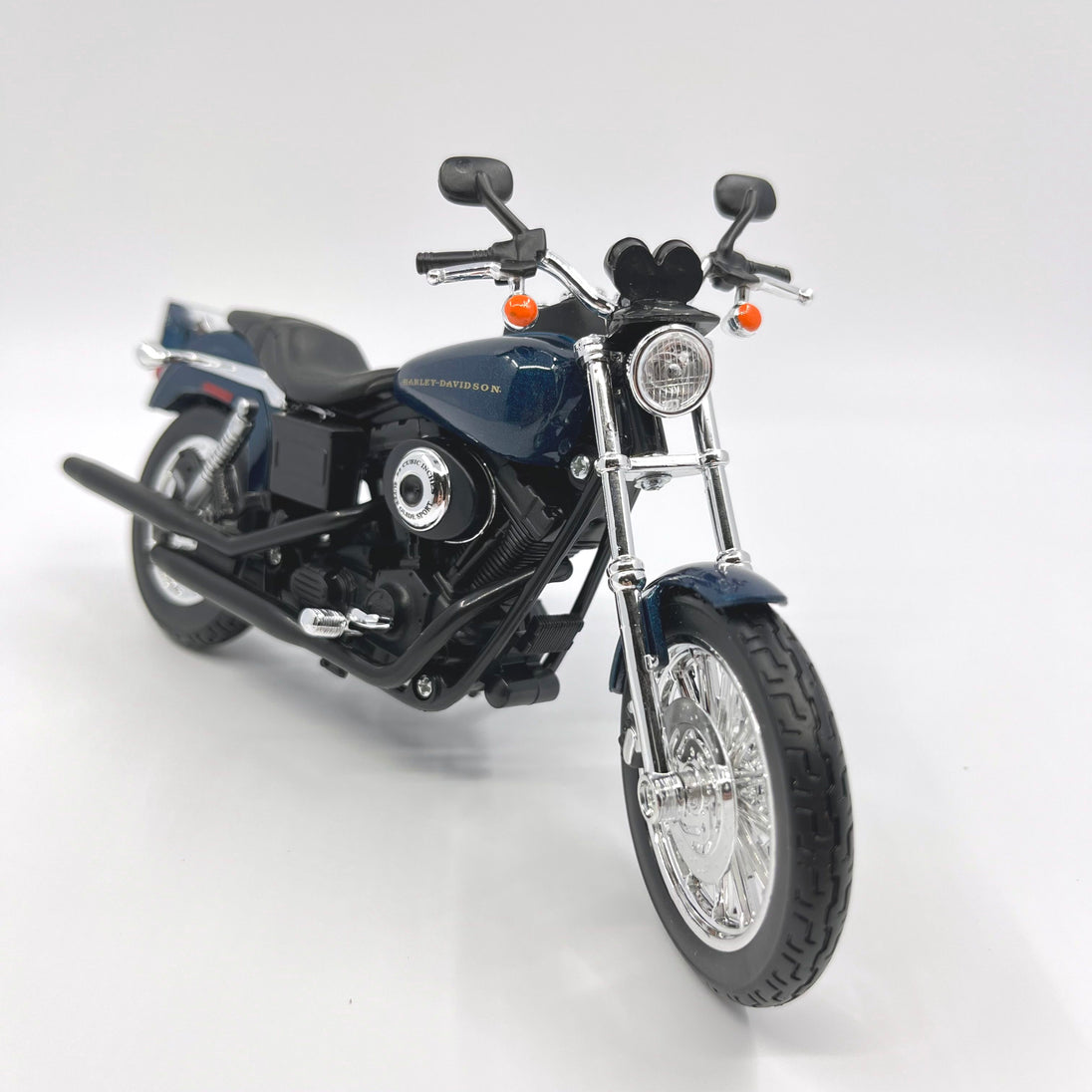 Harley Davidson Dyna Super Glide Sport 1:12 Diecast Bike Motorcycle Model By Maisto