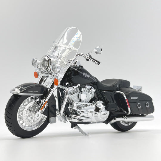Harley Davidson FLHRC Road King Classic 1:12 Diecast Bike Motorcycle Model By Maisto