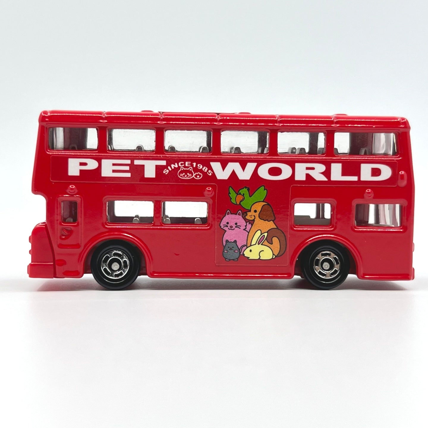 1:130 Classic London Bus Alloy Tomica Diecast Car Model by Takara Tomy